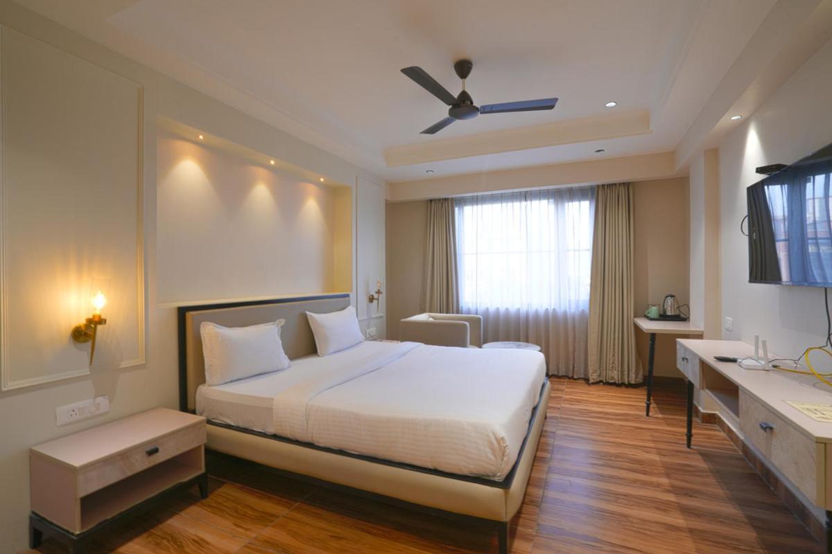 Hotel Square 36 Kota  Exterior photo